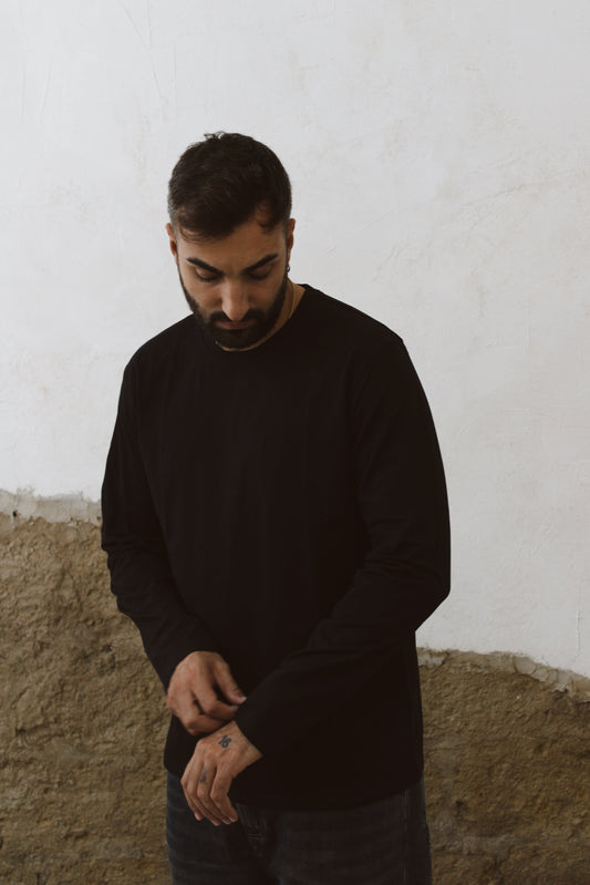 Long Sleeve Line
